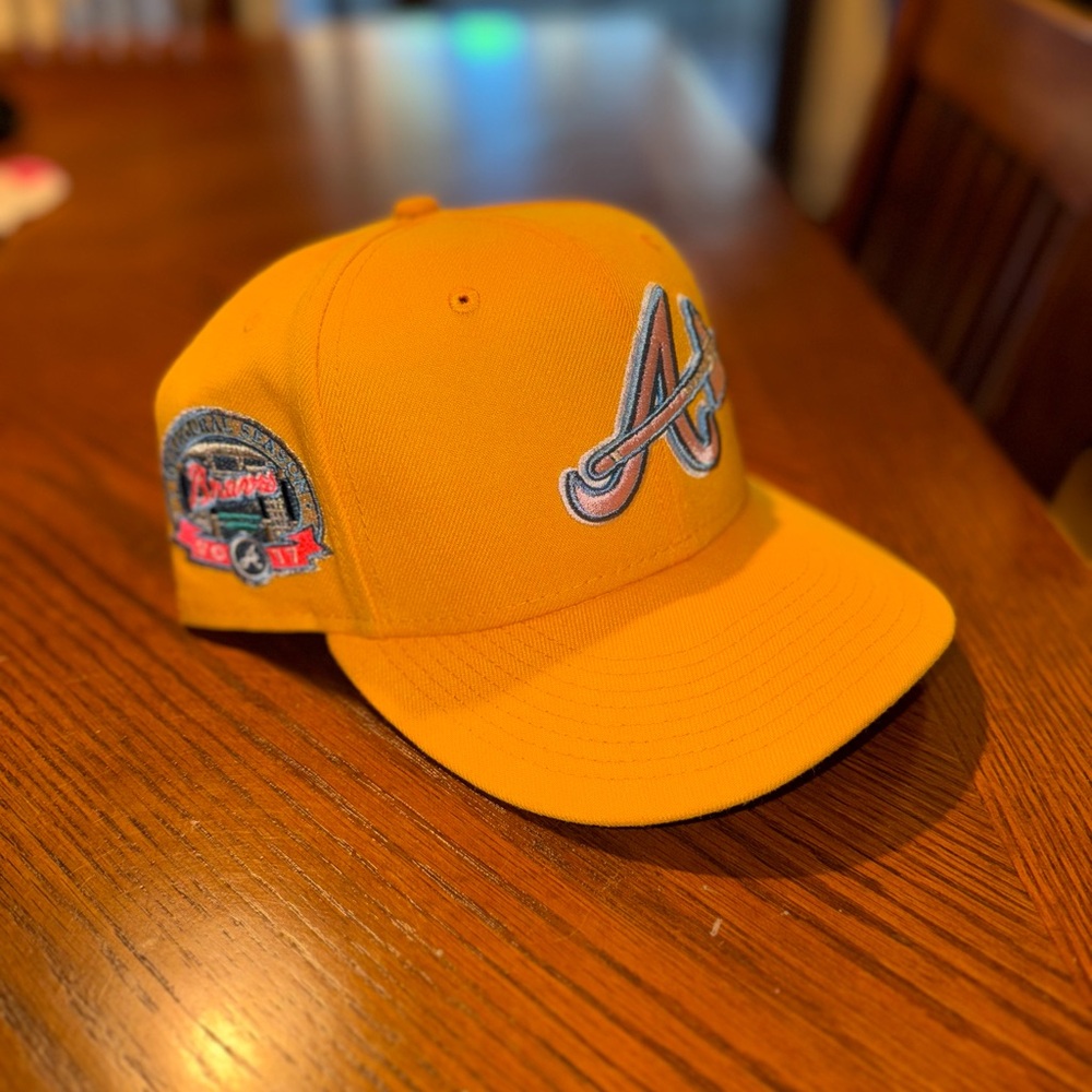 ❗️SOLD❗️New Era Atlanta Braves Fitted Hat